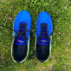 Lotto soccer cleats